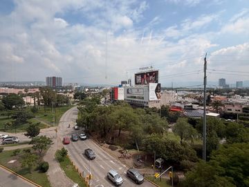 🏢 OFICINA EN RENTA  📍 PLAZA MAYOR · ZONA NORTE