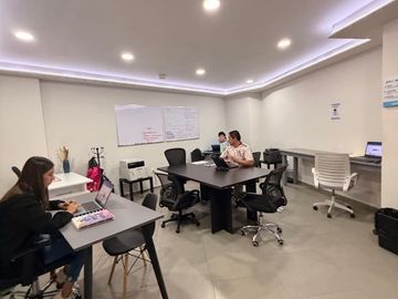 🏢 OFICINA EN RENTA  📍 PLAZA MAYOR · ZONA NORTE