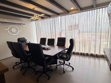 🏢 OFICINA EN RENTA VISTA 🌲  📍  ZONA NORTE