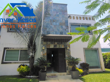 SE RENTA CASA CON MUEBLES, CENTRO DE OAXTEPEC, EN CONDOMINIO PRIVADO