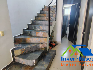 SE RENTA CASA CON MUEBLES, CENTRO DE OAXTEPEC, EN CONDOMINIO PRIVADO