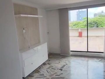 Apartamento en Arriendo en unidad cerrada en edificio exclusivo del centro