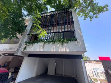 PREVENTA DE CASAS CON PANELES SOLARES EN FRACC. SOLARA, BOCA DEL RÍO, VER