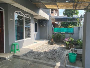 DIJUAL CEPAT BU HARGA TERBAIK RUMAH HITUNG TANAH TERMURAH DI SUKOMANUNGGAL JAYA