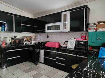 Dijual Rumah lama terawat

Cipete Jakarta Selatan