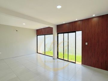 Casa nueva  con 3 recámaras y jardín en Boca del Río, Veracruz