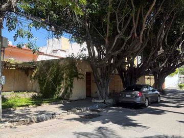 Providencia en esquina 1.147 m2 en calle Ontario.