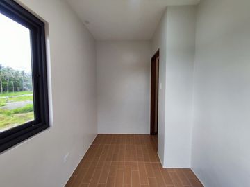 FOR SALE- 9M 2 STOREY HOUSE & LOT w/ 3 BEDROOMS, LOCATED IN BRGY. BALINTAWAK LIPA CITY BATANGAS