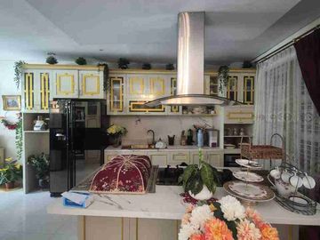 dijual rumah mewah dalam komplek di Duren Sawit Jakarta Timur