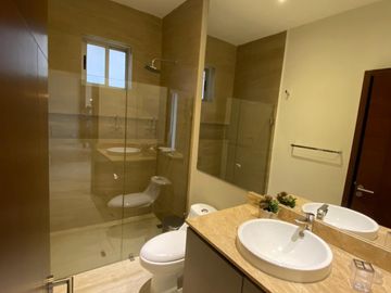 Vista al Mar en Exclusivo Condominio de 3 Recámaras