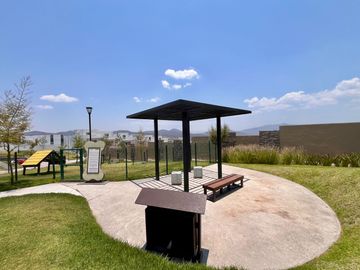 CASA AMUEBLADA Y EQUIPADA, 3 RECÁMARAS, ROOF GARDEN Y MÁS! ZIBATÁ, Qro.