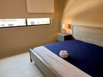 CASA AMUEBLADA Y EQUIPADA, 3 RECÁMARAS, ROOF GARDEN Y MÁS! ZIBATÁ, Qro.