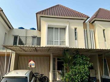 Cluster Atlanta Gading serpong Dijual cepet Full furnish