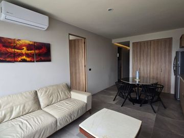 DEPARTAMENTO AMUEBLADO EN LA COLONIA ARCOS VALLARTA
