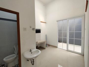 DIJUAL RUMAH MINIMALIS MEZZANINE DI PERUIMAHAN GRAHA HARAPAN BUMYAGARA, MUSTIKAJAYA