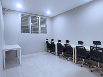 READY PRIVATE OFFICE LANTAI 1