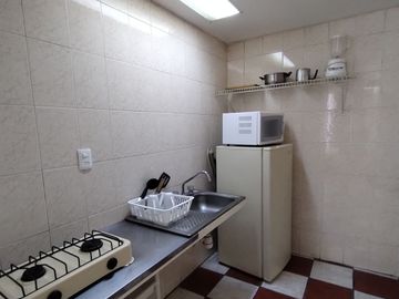 Departamento Amueblado a Una Cuadra de Reforma, Sin Aval