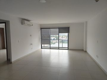 DEPARTAMENTO AMPLIO DE 2 RECAMARAS TORRES CIBELES 2 ZONA REAL