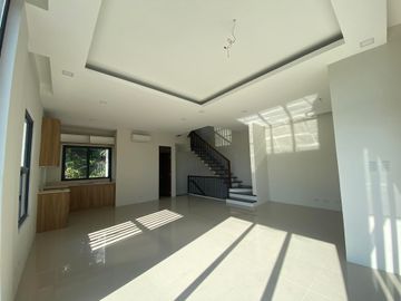 Ready For Occupancy 23.7M Brand New 3-Storey Townhouse with Roofdeck For  Sale in Teachers Village East QC - LSS