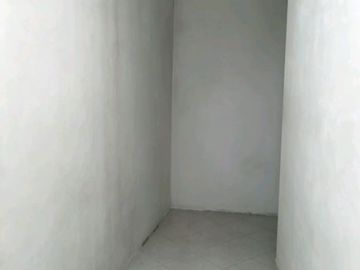 Rumah Dijual di Bekasi 700 m dr gerbang tol Jati Asih.