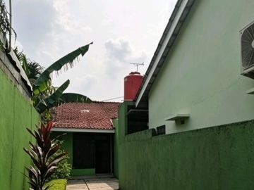 Rumah Dijual di Bekasi 700 m dr gerbang tol Jati Asih.
