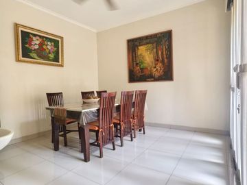 Rumah Hook Bebas Banjir di Galaxy Bekasi