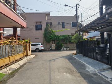 Rumah Furnish 2 Lantai di Bintara Bekasi