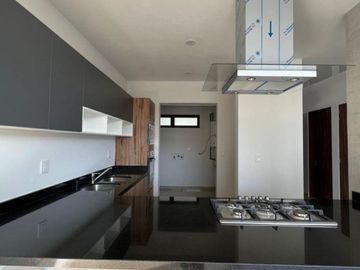 CASA DE 3 RECAMARAS CRETA RESIDENCIAL CAPITAL NORTE