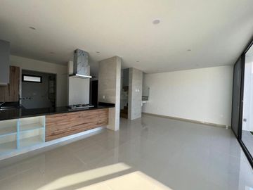 CASA DE 3 RECAMARAS CRETA RESIDENCIAL CAPITAL NORTE