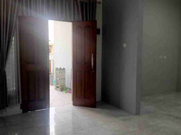 Rumah LT 72 dengan 2 KT ada AC siap huni di Telaga mas Bekasi Utara Dekat Summarecon Bekasi