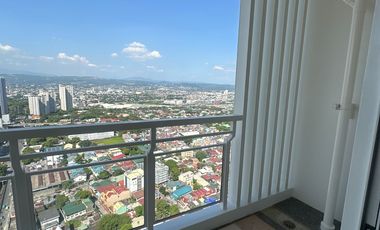 Spacious 2BR Corner Unit with 2 Balconies for Rent In the North Tower at The Oriana!