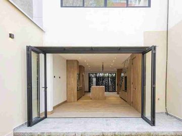 VENDO DEPTO. EN PISO 5, DE 200m², COL. ACACIAS, CERCA DE METRO COYOACÁN “RECUPERACIÓN BANCARIA”