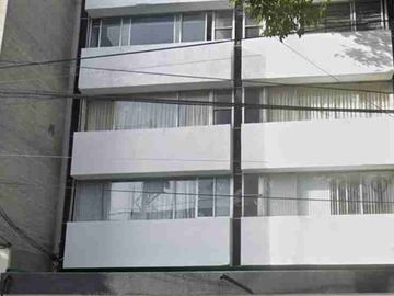 VENDO DEPTO. EN PISO 5, DE 200m², COL. ACACIAS, CERCA DE METRO COYOACÁN “RECUPERACIÓN BANCARIA”