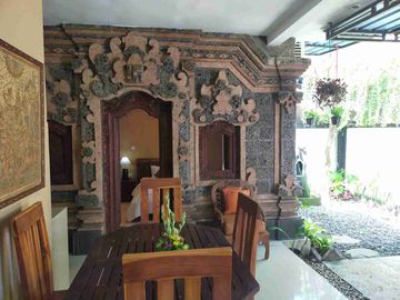 rumah semi villa jalan penyaringan Sanur bali