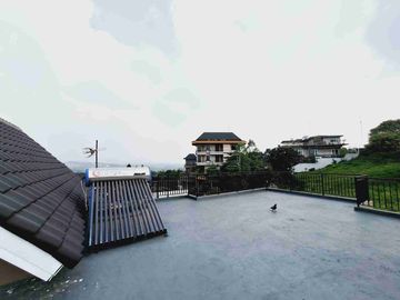 Dijual rumah cantik siap huni di sentul