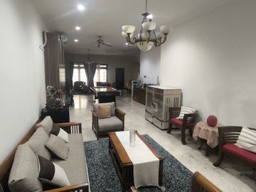 DIJUAL RUMAH. Daerah Cipete Selatan. Jakarta Selatan  Strategis area.