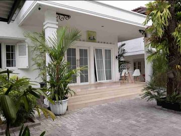 Rumah mewah pusat kota Yogyakarta super strategis cocok utk Usaha