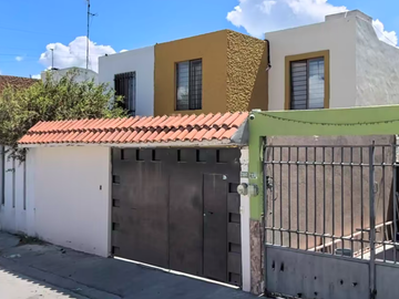 CASA EN VENTA EN SANTA MONICA SOLEDAD DE GRACIANO SANCHEZ SLP