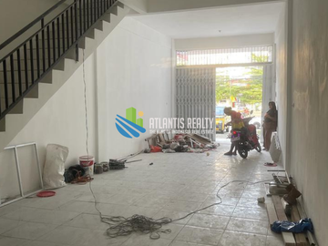 Di jual ruko gandeng 3,5 lantai