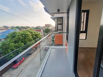 Tandang Sora Quezon City 4 Storey Townhouse For Sale inside Subdivision near Mindanao Ave RG