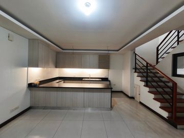 Tandang Sora Gated Townhouse For Sale with 3 Bedrooms and 2 Car Garage near Congressional Avenue Quezon City SD