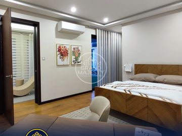 Luxury Furnished 3-Storey Single-Detached Townhouse for Sale in New Manila, Quezon City