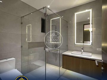 Premium 5-Storey Townhouse for Sale in New Manila, Quezon City