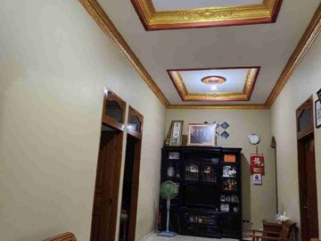 Rumah Megah di pondok pekayon indah 2Kavling nempel 1 Ruko