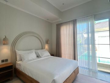 Disewakan - Villa Baru Bergaya Modern di Kawasan Sanur, Furnished, Dekat dengan Pantai Sanur