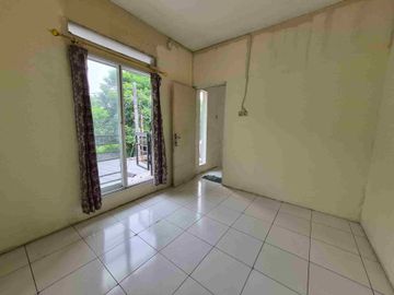 Disewakan Rumah 2 Lantai Cluster The Hills Talaga Bestari Tangerang