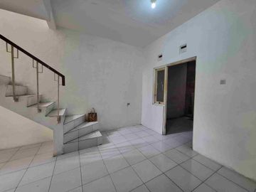 Disewakan Rumah 2 Lantai Cluster The Hills Talaga Bestari Tangerang