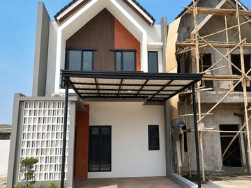 Rumah dijual Murah, Baru, 2 Lantai, Podok Kelapa, Jakarta Timur dekat Tol Becakayu