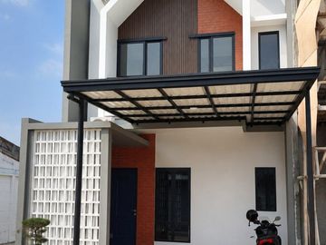 Rumah dijual Murah, Baru, 2 Lantai, Podok Kelapa, Jakarta Timur dekat Tol Becakayu