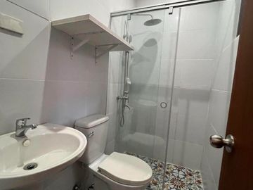 For Sale 3 Storey Townhouse in Project 8, Q.C. KSA